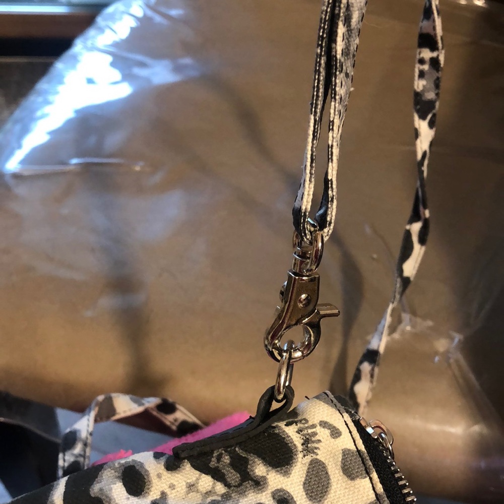 Cheetah Victoria Secret PINK Bag - Picture 9 of 11